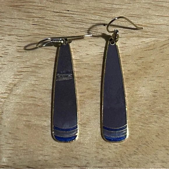 Vintage Purple Metal Triangle Earrings - Picture 3 of 5